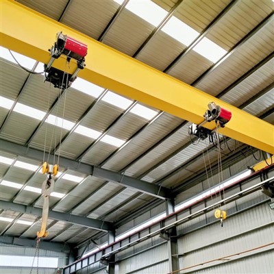 Macara în stil european